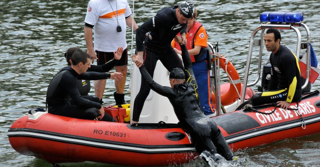 formation-sortie-de-leau-nautique-protection-civile-paris1