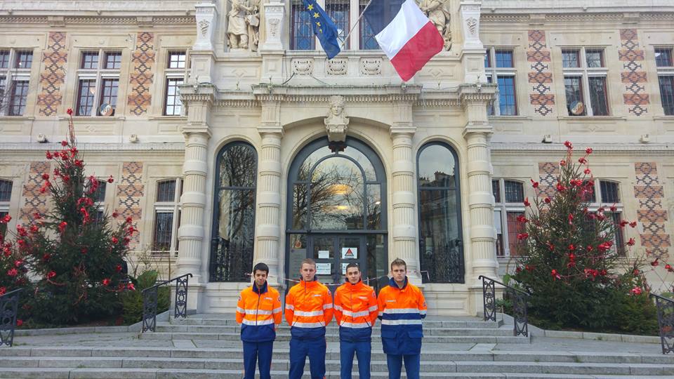 Equipe de la protection civile de Paris-mairie du 12ème